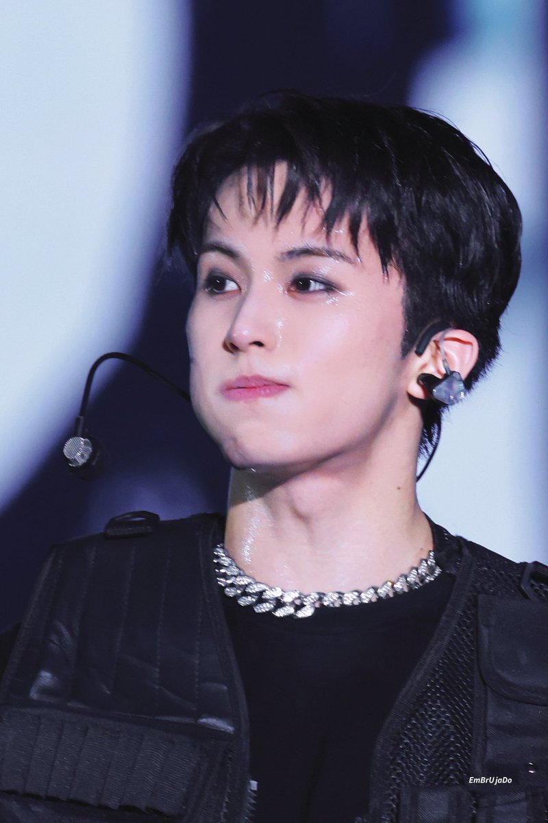 250118
THE MOMENTUM

#마크 #MARK #마버블 
#NCT #NCTDREAM #NCT127