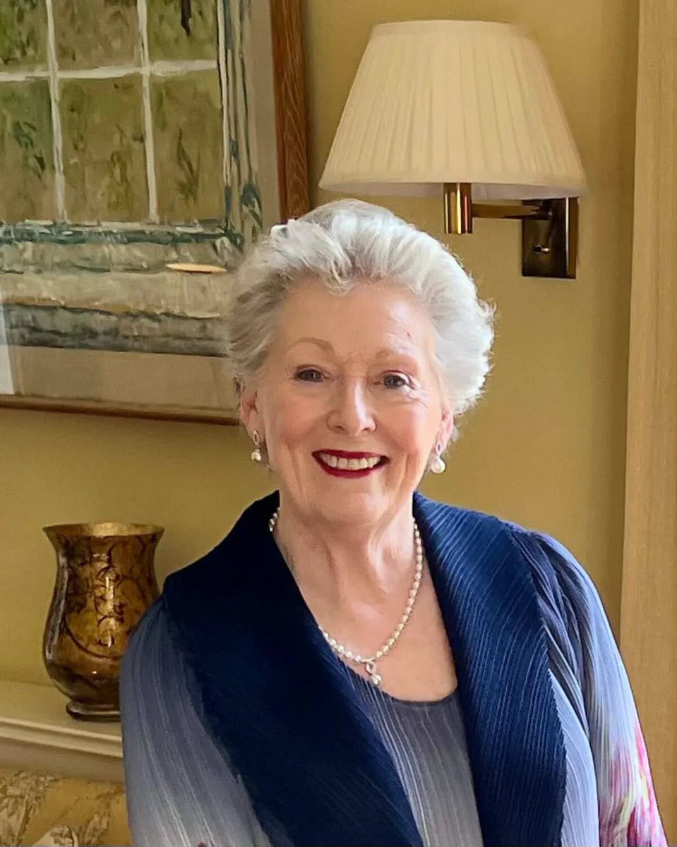 Veronica Dunne International Singing Competition tweet media