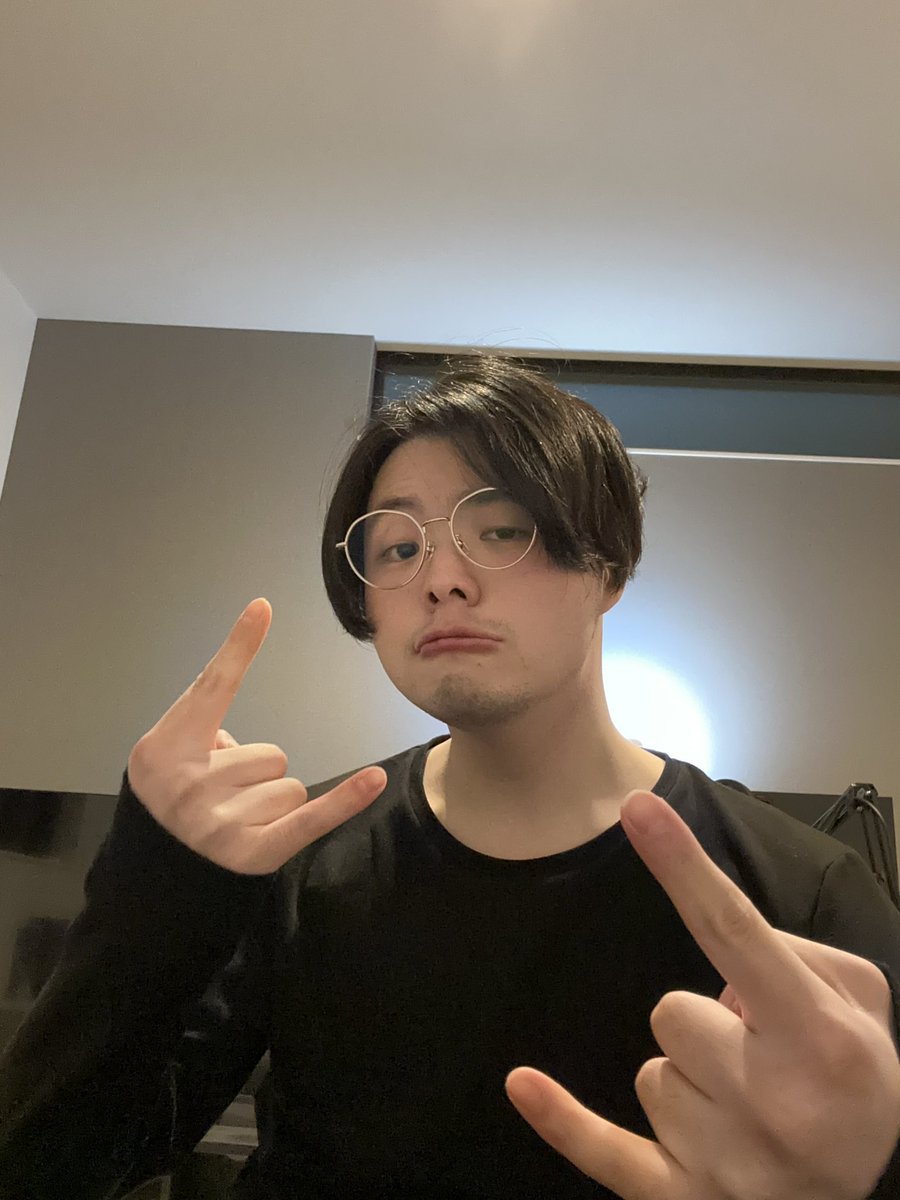 メガネイェア！\( ᐙ )/