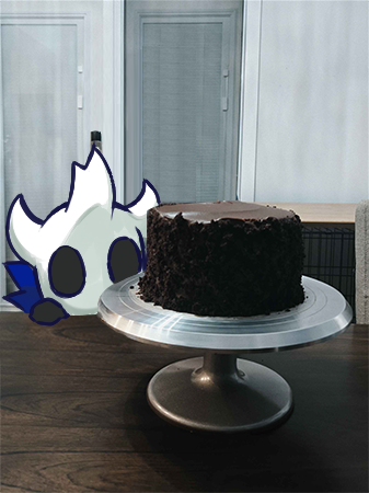 TheScarlKnight's tweet photo. I don't think I'm much of a sweets person, but this cake looks pretty good!

#firecake https://t.co/B4vK9NaLnF