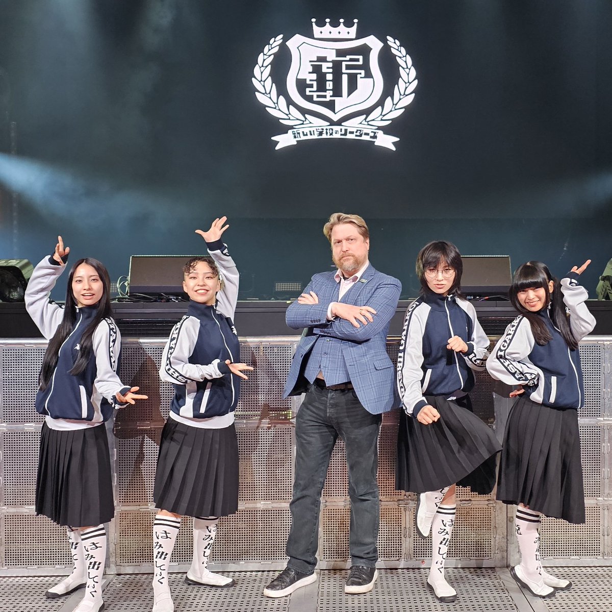 The time that I got to meet Atarashii Gakko. 
#ATARASHIIGAKKO