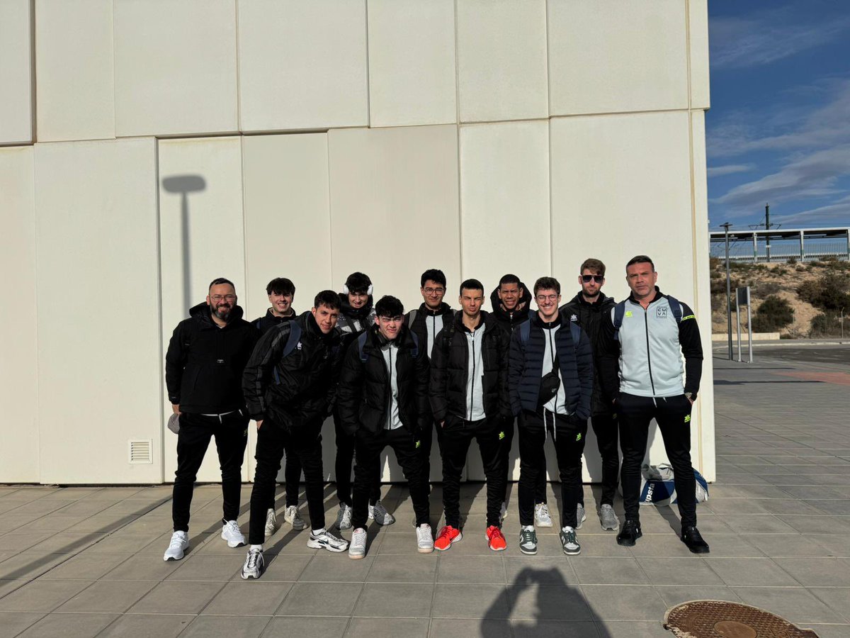 Cuvalcorcon (@cuvalcorcon) on Twitter photo 🚨¡1ª División Nacional Masculina ya en Elche!🚨
🕒17:00
📺YouTube CV Elche
¡Vamos CUVA!💪
<a href="/AytoAlcorcon/">Ayuntamiento de Alcorcón</a> <a href="/AlcorconDeporte/">Concejalía de Deportes de Alcorcón</a> <a href="/Decathlon/">Decathlon</a> <a href="/Luanvi/">LUANVI</a> <a href="/FMadridVB/">Federación de Madrid de Voleibol</a> <a href="/RFEVB/">RFEVB</a> 🚨¡1ª División Nacional Masculina ya en Elche!🚨
🕒17:00
📺YouTube CV Elche
¡Vamos CUVA!💪
<a href="/AytoAlcorcon/">Ayuntamiento de Alcorcón</a> <a href="/AlcorconDeporte/">Concejalía de Deportes de Alcorcón</a> <a href="/Decathlon/">Decathlon</a> <a href="/Luanvi/">LUANVI</a> <a href="/FMadridVB/">Federación de Madrid de Voleibol</a> <a href="/RFEVB/">RFEVB</a>