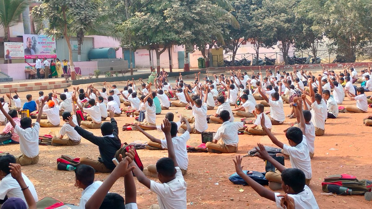 स्वामी विवेकानंद व्याख्यानमालेच्या अंतर्गत हडपसर भागातील लोणी काळभोर नगरातील पृथ्वीराज कपूर शाळेमध्ये कार्यक्रम घेण्यात आला. यावेळी वक्ता म्हणून प्रदेश सर्व साविष्कार सहप्रमुख आनंद भुसनार उपस्थित होते.