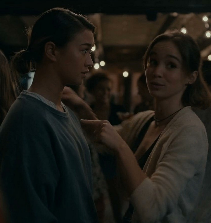 okay but some of ya'll really do this with them lmao