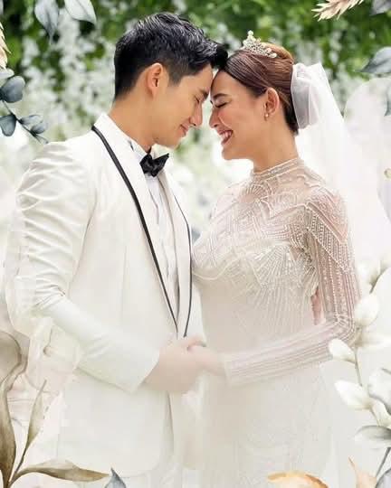 ChandraAdisty's tweet photo. Wedding Romeo Yasmin.
#CintaYasmin #ROmanticlovewithyasMIN https://t.co/El0BRN2Lmz