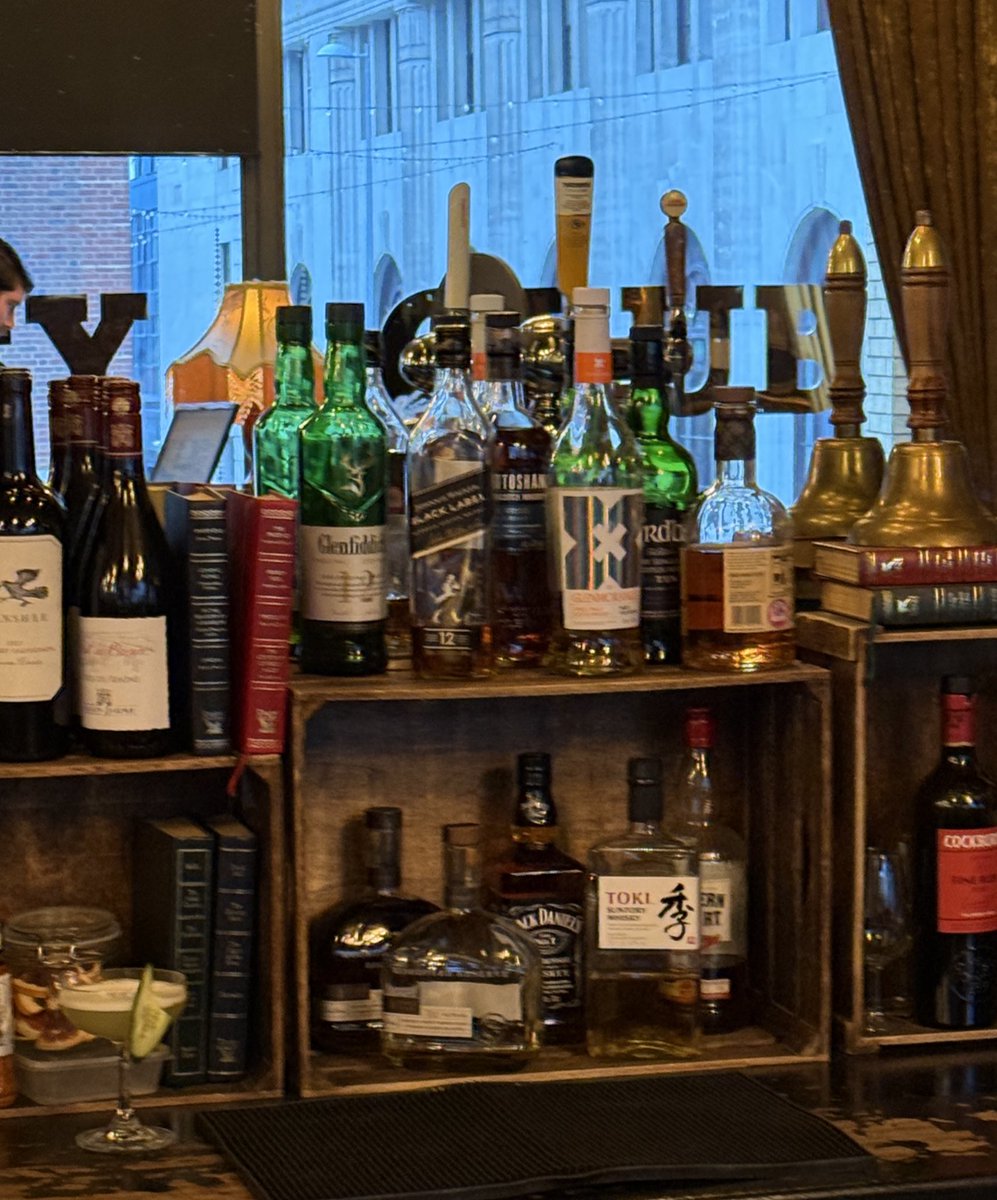 Wanted Black Label

Barman asked if I was by myself, in the war room, with Tristan.

Guess I’ll just get it from duty free instead