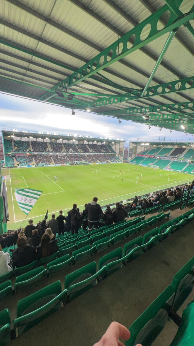 evxnnn's tweet photo. Hibs vs Clydebank https://t.co/wS0csIjF8e