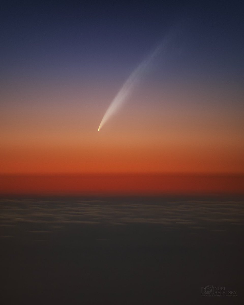 PanatpongJ's tweet photo. Comet C/2024 G3 (ATLAS) reemerges in the evening sky ☀️☄️

📷@YBeletsky 

#comet #c2024g3 #atlas #paranal #eso #chile #twilight #astronomy #astrophotography  #canon #planitpro #alerta https://t.co/daQsp7RA5U