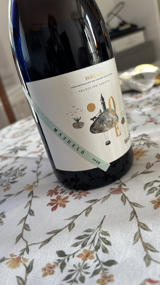Tremendo este Mazuelo 2019 de <a href="/dbastidacaro/">dbc</a> la única mala noticia: es la última botella.