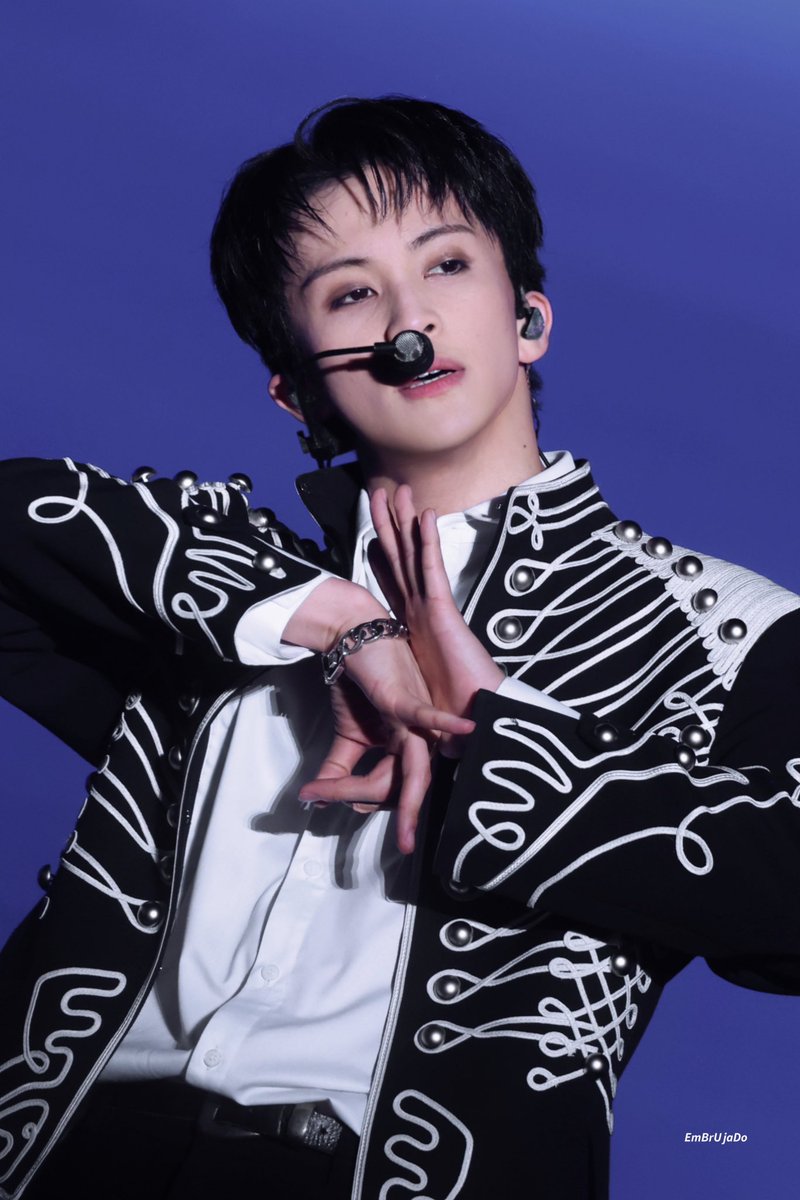 250118
THE MOMENTUM

#마크 #MARK #마버블 
#NCT #NCTDREAM #NCT127