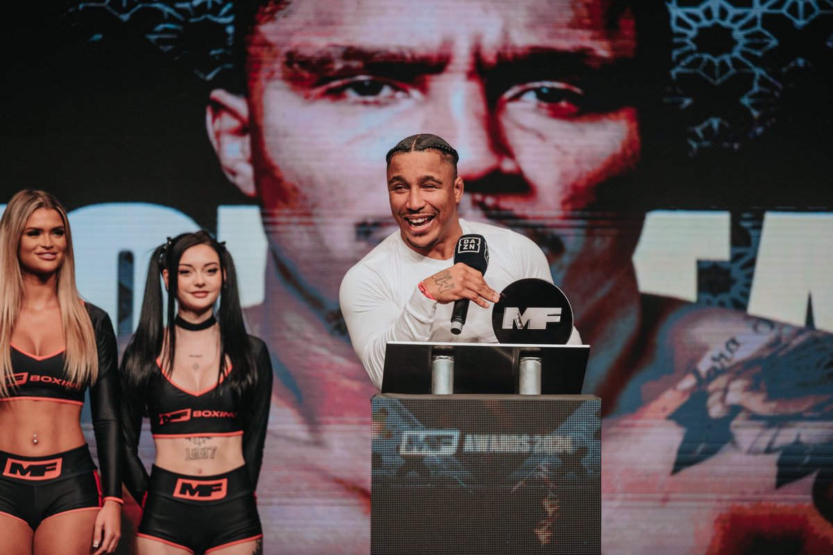 Anthony PrettyBoy Taylor tweet media