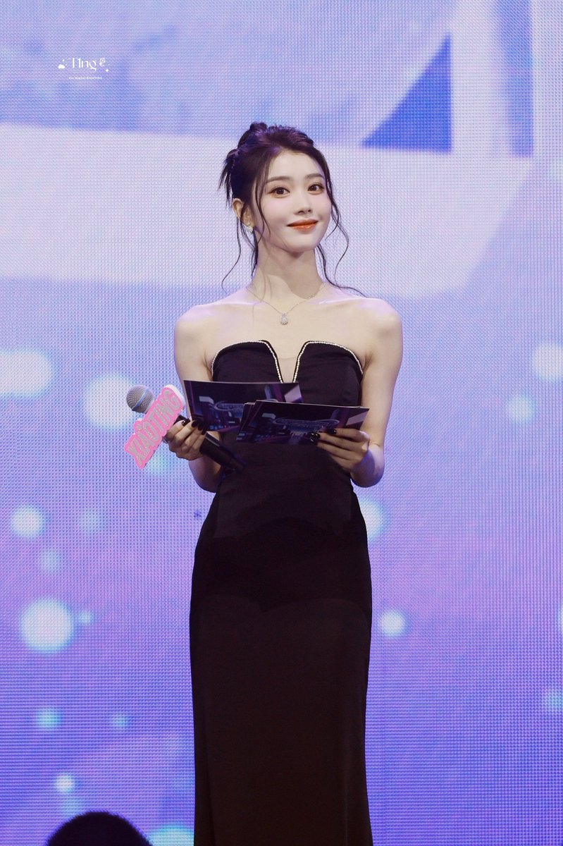 T1NG1112's tweet photo. 250118 

#샤오팅 #XIAOTING #沈小婷 
#Kep1er #케플러 
#宇宙无敌超级美少女 https://t.co/ZRTU0JlfEp