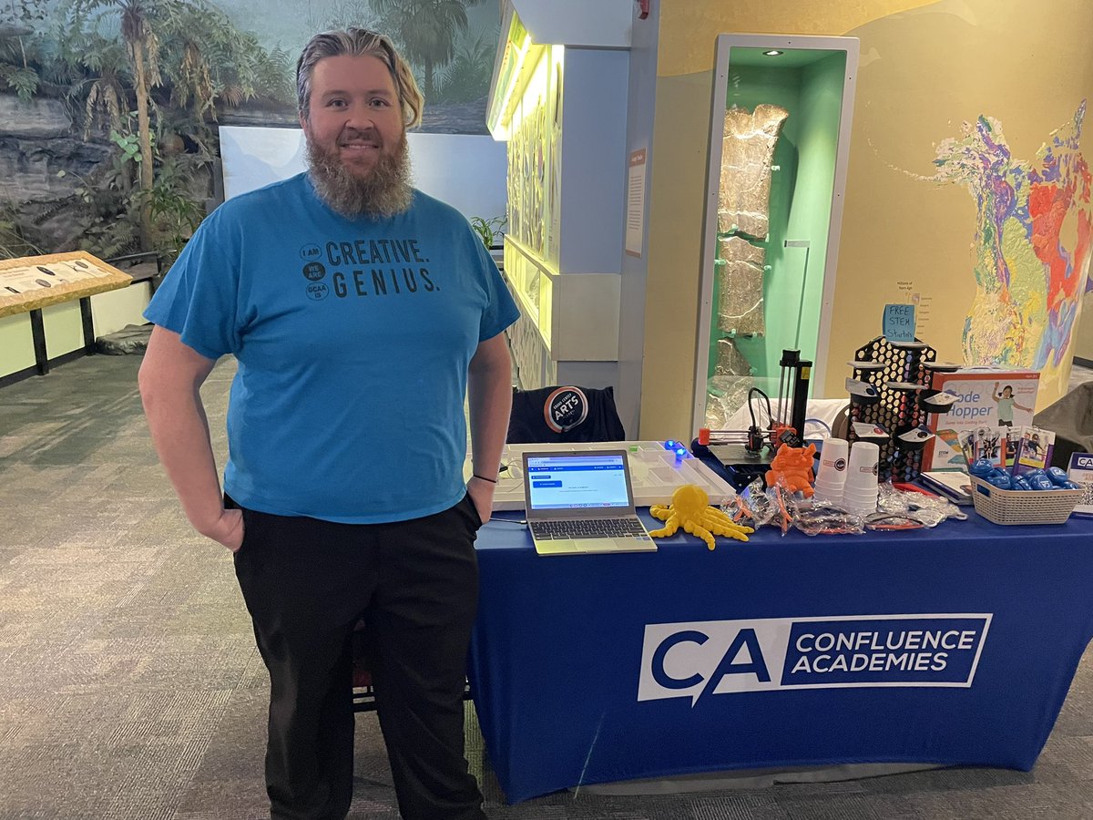 Tim Mulhall, MSW (@makermulhall) on Twitter photo Community Science Showcase at the <a href="/STLScienceCtr/">Saint Louis Science Center</a>. Showing off what makes GCAA the best! #makerspace Community Science Showcase at the <a href="/STLScienceCtr/">Saint Louis Science Center</a>. Showing off what makes GCAA the best! #makerspace