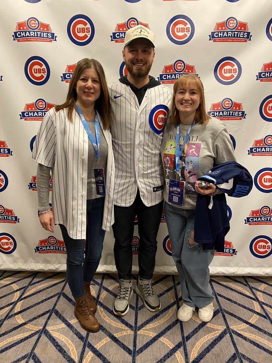AllisonCallista's tweet photo. Happy Michael Busch day to all who celebrate! Cheers to the NICEST guy https://t.co/8TVltGOew6