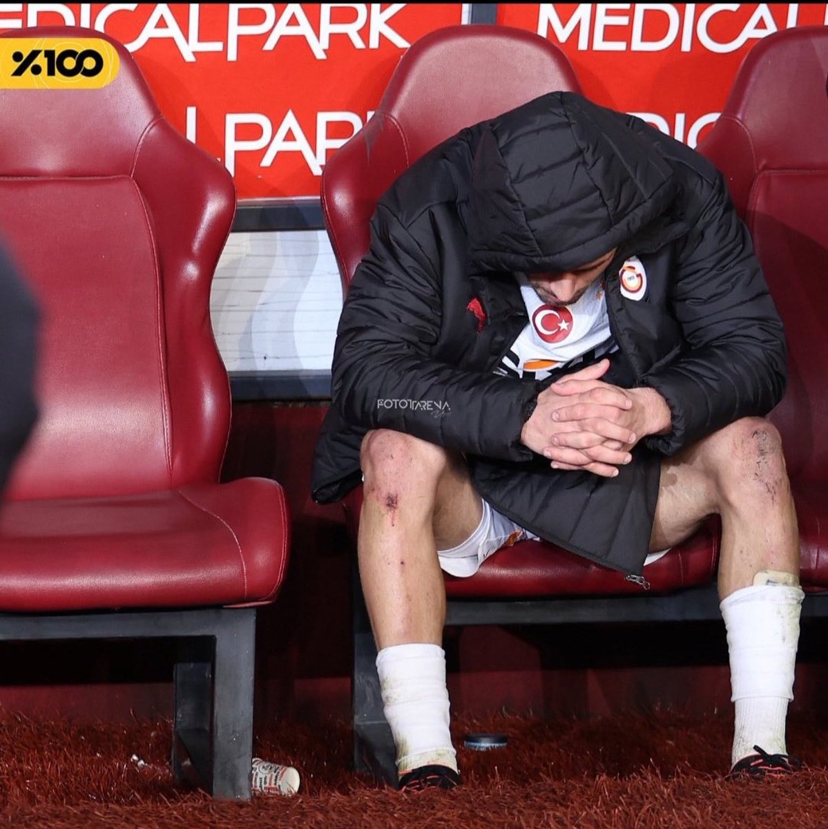 Başın öne eğilmesin Barış Alper'im bugün seni linç edenler dün yere göğe sığdıramıyordu onlar utansın.