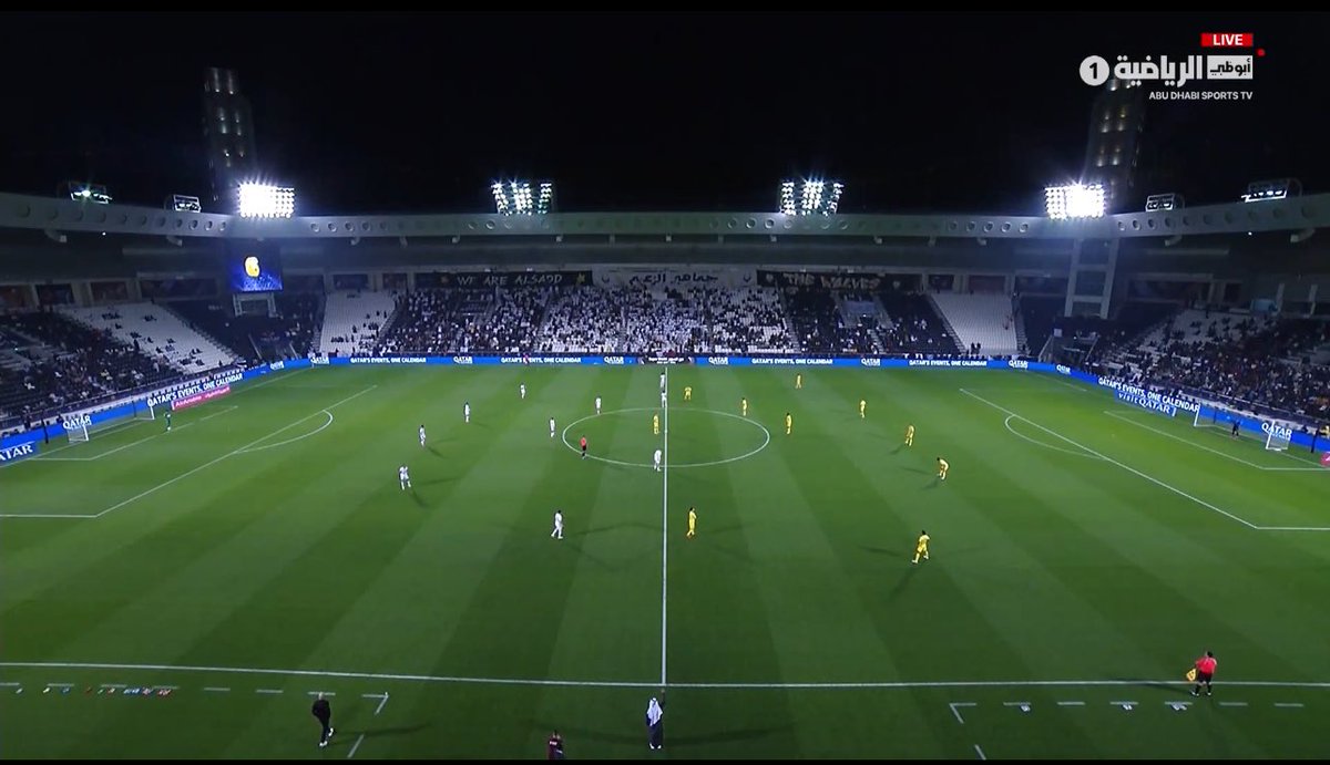 🚨😳

الحضور الجماهيري لنهائي كأس السوبر القطري الإماراتي بين السد والوصل في الدوحة!!!!