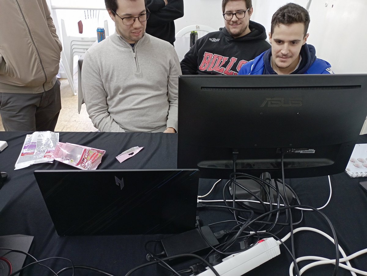 É hoje! E já começou!🥊

Este é o Clash do Castelo#3 dedicado a Tekken 8!! 🔥