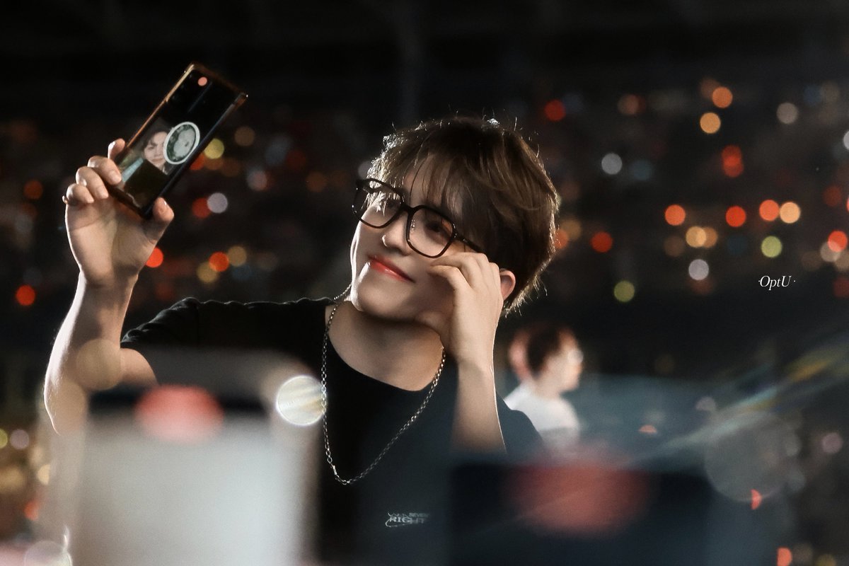 ·OptU·Scoups· tweet media