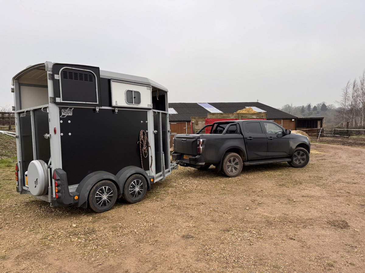 New pick up tows well..👍 #isuzudmax