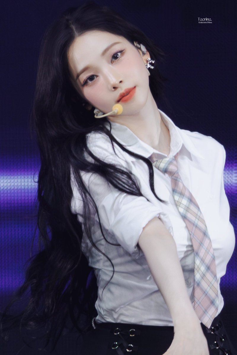 taerina09's tweet photo. 250112 SMT
#카리나 #에스파 #aespa #Karina https://t.co/GkLACSiKHH