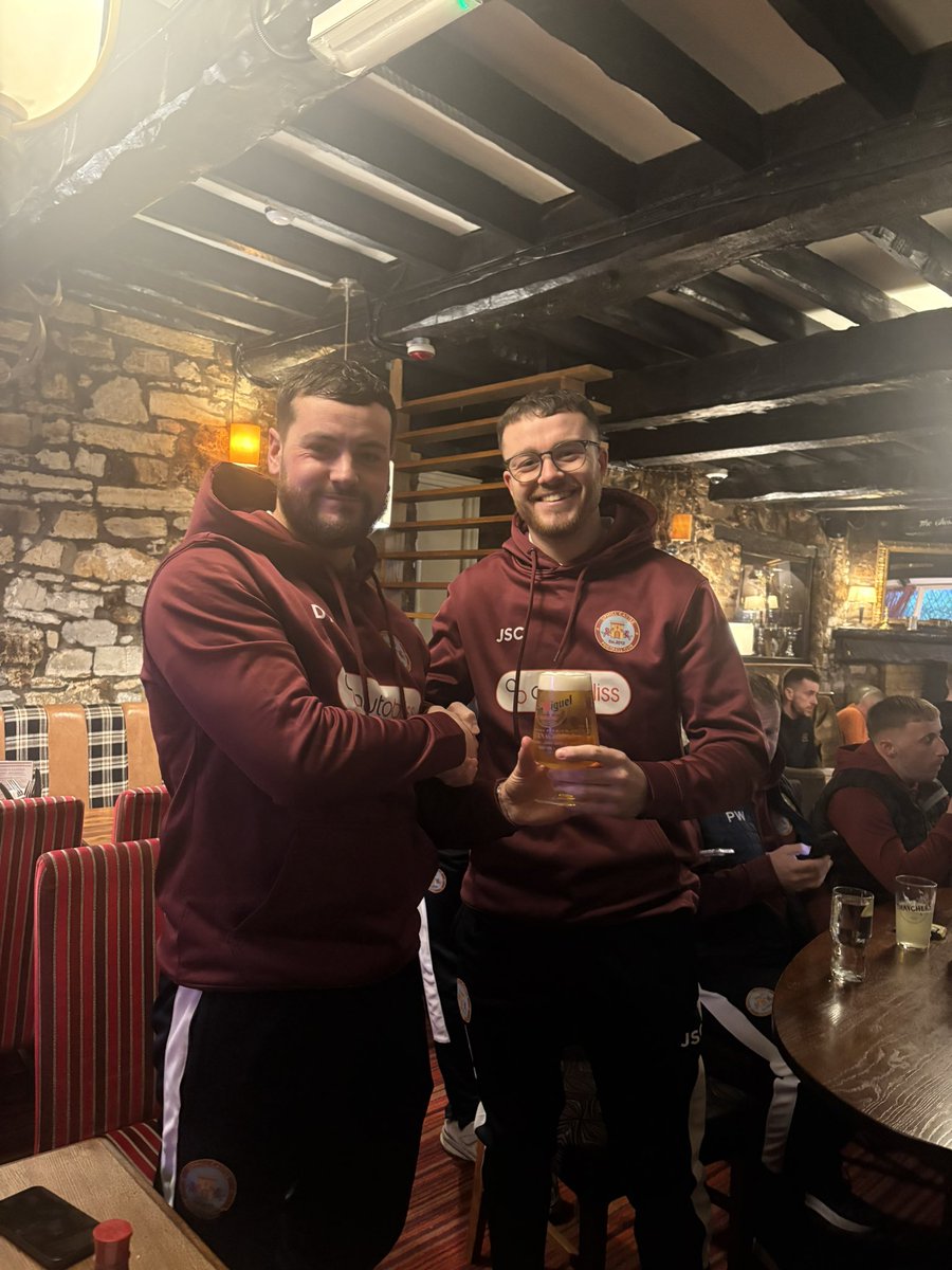 ClevedonAFC's tweet photo. RESULT π¨
#UCFC Reserves 6-2 @lockingparkfc
Tough one but got the important 3 points π€π»
Goals today went to;
Thomas β½οΈβ½οΈ
Brett β½οΈ
Allen β½οΈ
Wray β½οΈ
Sheps β½οΈ
Man of the Match went to our ST Dan Thomas for a tireless display on a hard pitch πͺ
#UpTheCastle π°β½οΈ
@okhworle https://t.co/fUyd8iPfdL