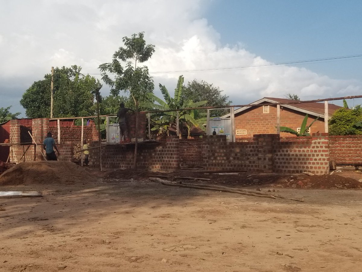 Brenda🫅 tweet media