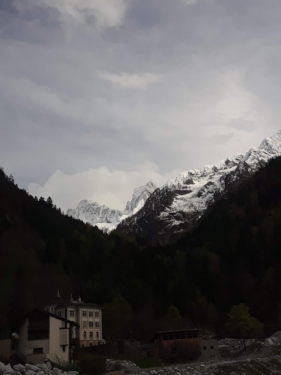 HaileyMarlowe3's tweet photo. @RCederfjard Scenes around St. Moritz! 🏔️ https://t.co/crcMbM3Tsc