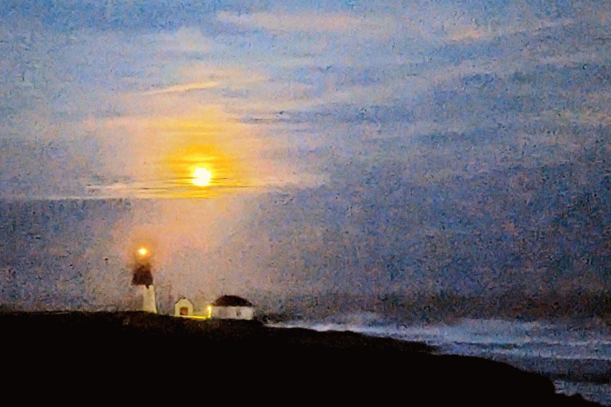 ChazHite's tweet photo. I've known this for a long time, but have never expressed it...There is far more light in my life, than darkness.
CH https://t.co/VFFiPrpsif