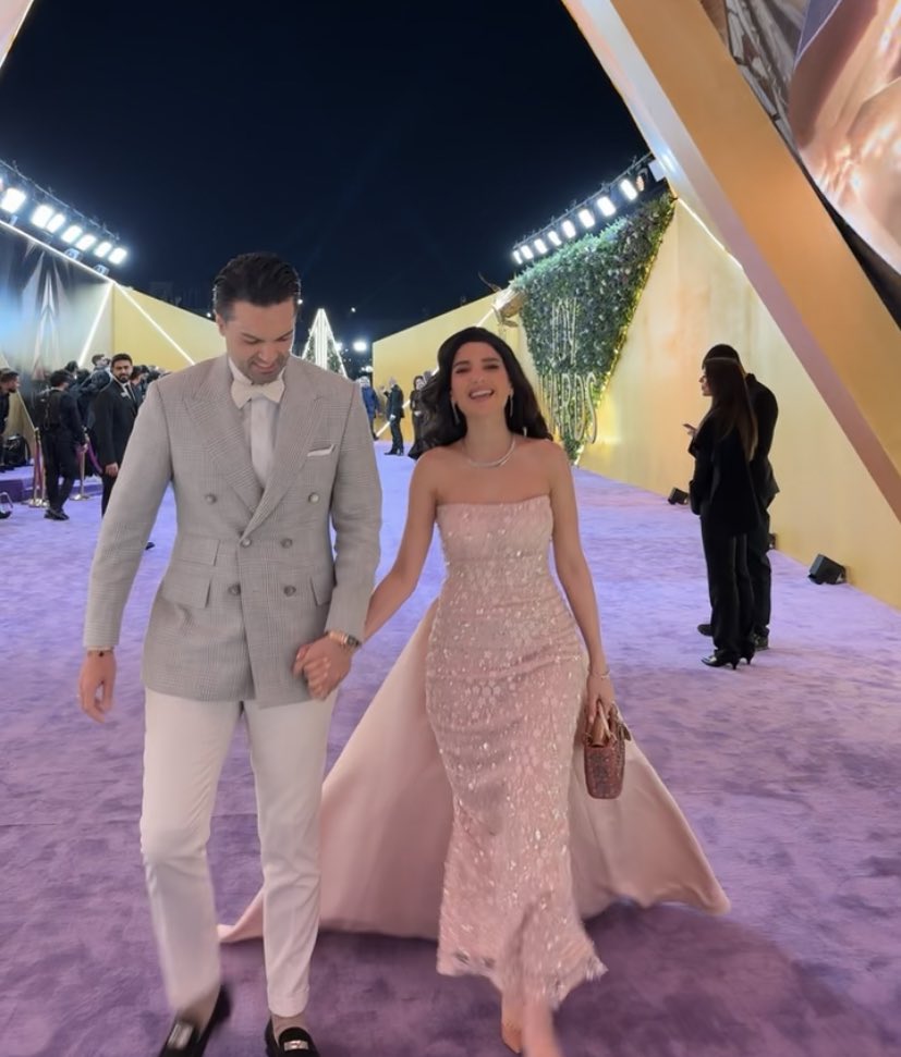 نارين بيوتي قمر ❤️ #JoyAwards