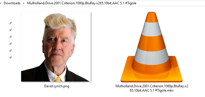 i appreciate that my legitimate copy of Mulholland Drive came with David Lynch.png