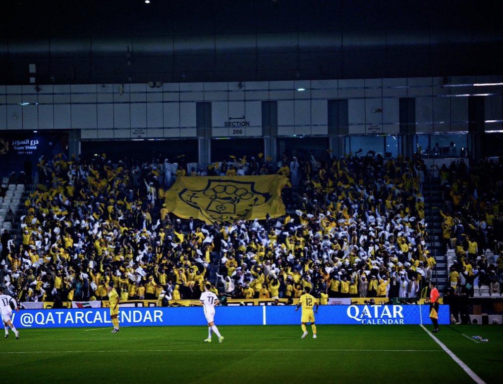 في كرة القدم دائمًا ما يكون الفريق هو الأفضل
لكن هُناك إستثناء واحد فقط .. هم جماهير الوصل 
#الدوحة_صفراء 💛