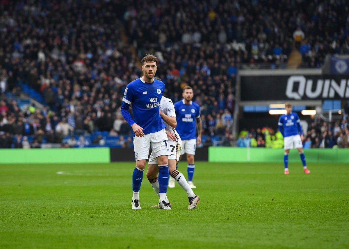 Calum Chambers tweet media