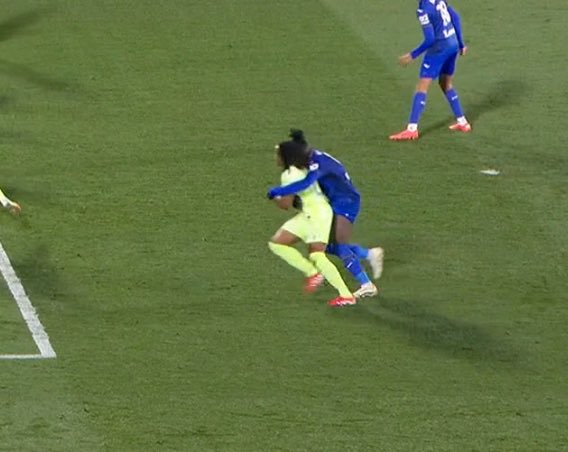 عمرو tweet media