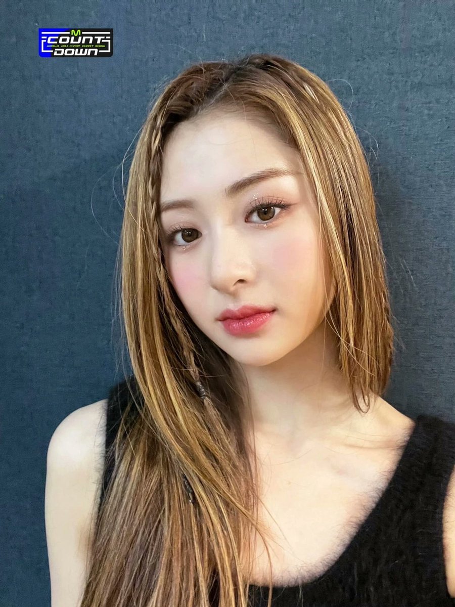 ㅤ
         𝑓eār𝕝e𝑠s 𝚙ro𝑚 ░⃜ ͠🧣 ⌇ ⋆ @iolabels.
               » 写♡真 «   𝑁ē𝚠 : | ͜͝ ❥ 𝑈pdate.
ㅤ