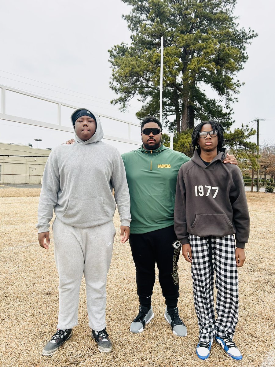 The future is bright 😎
🍿5️⃣0️⃣🏝️
<a href="/jamaree_horton/">𝙹𝚊𝚖𝚊𝚛𝚎𝚎 “5️⃣0️⃣🏝️”𝙷𝚘𝚛𝚝𝚘𝚗</a> 
<a href="/Am1rJoyner/">Amir Joyner</a> 
<a href="/ceomichaelwyche/">MICHAEL WYCHE</a>