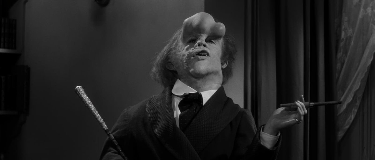 elmsbe's tweet photo. Souvent cité comme le moins Lynchien de ses films, Elephant Man est pourtant l’emblème de tous les codes du réalisateur. Infiniment poignant et violent où son et image ne font qu’un, l’oeuvre de David Lynch reste un classique d’humanisme sans jamais tomber dans le conventionnel. https://t.co/PYUfHmxjr1