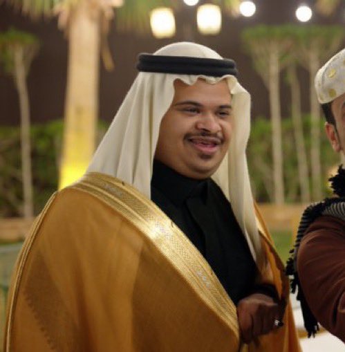 HusseinOut's tweet photo. لقد نسوك يا ولدي
#JoyAwards https://t.co/sYOVl51z26