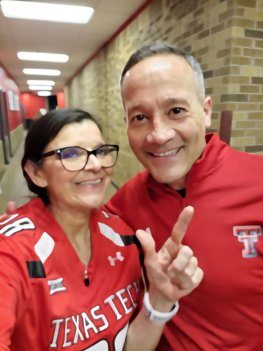 GruvyGurl's tweet image. Winner! Winner!
#TechWINS
Great down the stretch to seal the deal! #WreckEm