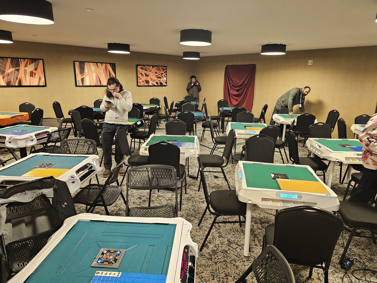 gravaton's tweet photo. Calm before the storm...16 tables ready to host the ARA US Invitational!  64 of the top US players coming together to see who represents the United States in the 2025 World Riichi Championship in Tokyo!

@WorldRiichi @USPML

#riichi #mahjong #worldriichi https://t.co/QulnaG1ZYP
