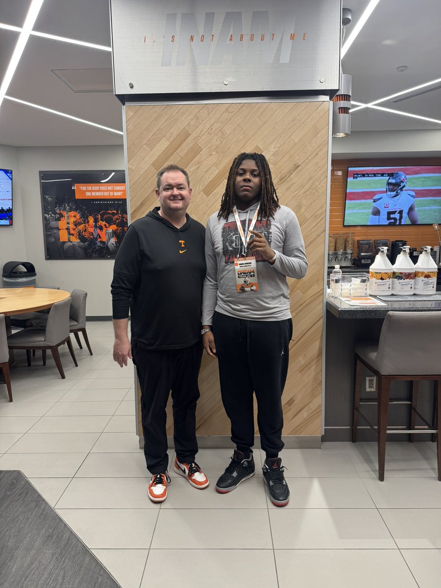 #GBO ?? <a href="/coachjoshheupel/">Josh Heupel</a> <a href="/CoachTimBanks/">Tim Banks</a> <a href="/LevornH/">Coach Chop</a> 
<a href="/Vol_Football/">Tennessee Football</a> <a href="/CoachL__/">Coach L</a> <a href="/RecruitTrojans/">Recruit Muscle Shoals</a> <a href="/Muscle_ShoalsFB/">Muscle Shoals Football</a>