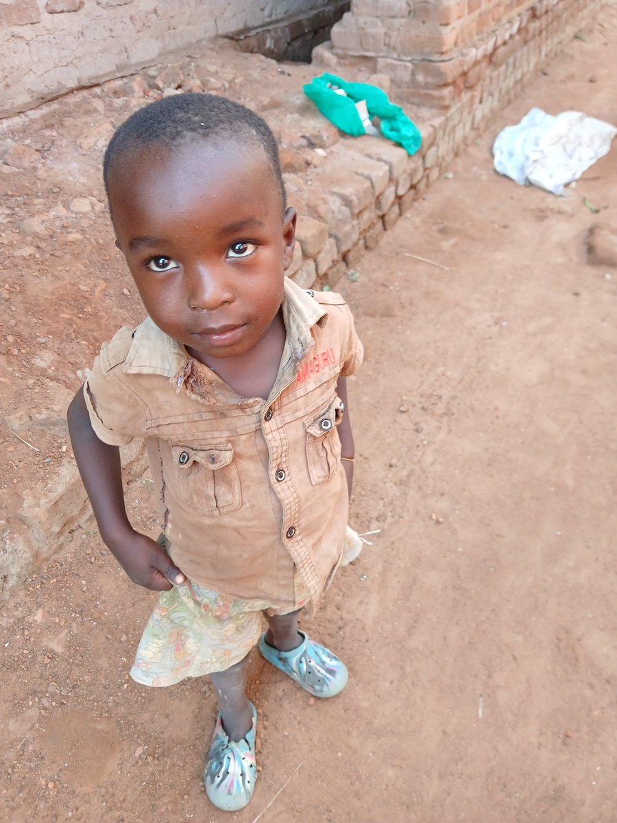 Help donate something through please brothers and sisters message us today and help donate something through please 🙏