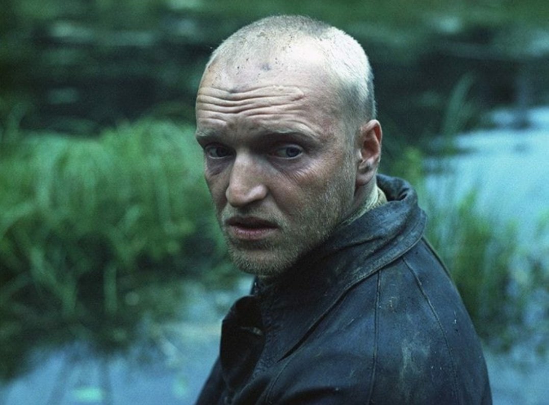 sevgilim, dünyamız çok sıkıcı.