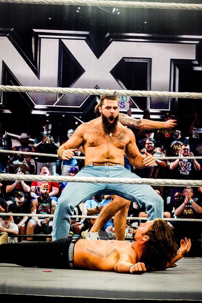 See yawl tonight at #nxtmelbourne 🐊