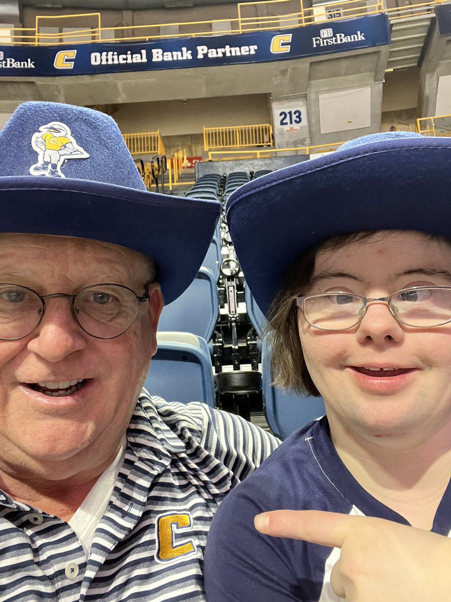 Boat1961's tweet image. Lady Mocs Basketball Time. Go Mocs!! #GoMocsWBK #GoMocs