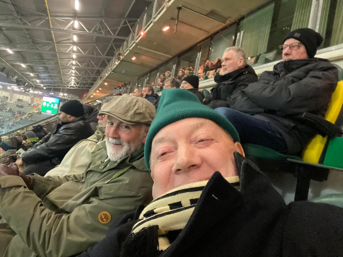 brainybrendan's tweet photo. Here we go back to see ADO Den Haag defeat Helmond 3-1. A good win in the freezing fog of the Bingoal Stafium!! Great to see Mike Smyth of the Irish Embassy again! https://t.co/WI5eogLdMc