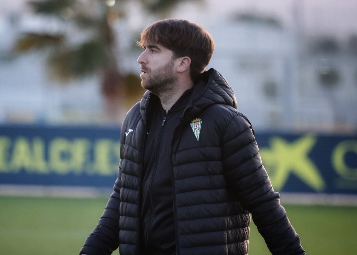 CordobaCF_ofi's tweet image. 🆕 Se incorpora al staff técnico Manuel Núñez como nuevo analista. Dilata experiencia en el fútbol (@RealBetis, @LaLiga) 📈
Bienvenido 😃