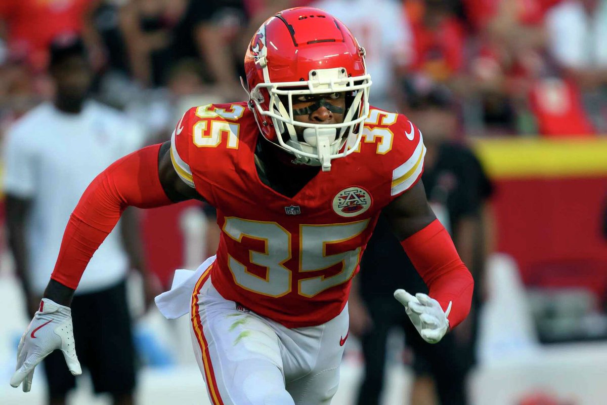 JUCO Football Frenzy (@jucoffrenzy) on Twitter photo JUCOPRODUCTS Playing Today In The #NFLPlayoffs For The Chiefs. Hollywood Brown And Jaylen Watson <a href="/cocfb/">Cougars Football</a> <a href="/VCPirateFB/">Ventura College Football</a> #JUCOPRODUCT JUCOPRODUCTS Playing Today In The #NFLPlayoffs For The Chiefs. Hollywood Brown And Jaylen Watson <a href="/cocfb/">Cougars Football</a> <a href="/VCPirateFB/">Ventura College Football</a> #JUCOPRODUCT