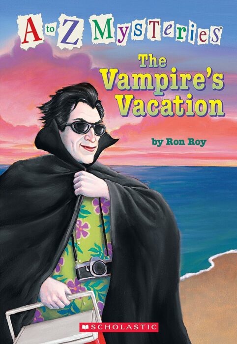 Omg everyone I just read the cutest little book by @RoyRon32941 The Vampire’s Vacation had a fun Scooby Doo meets Fright Night/Ed Wood vibe to it great for ages 8-12