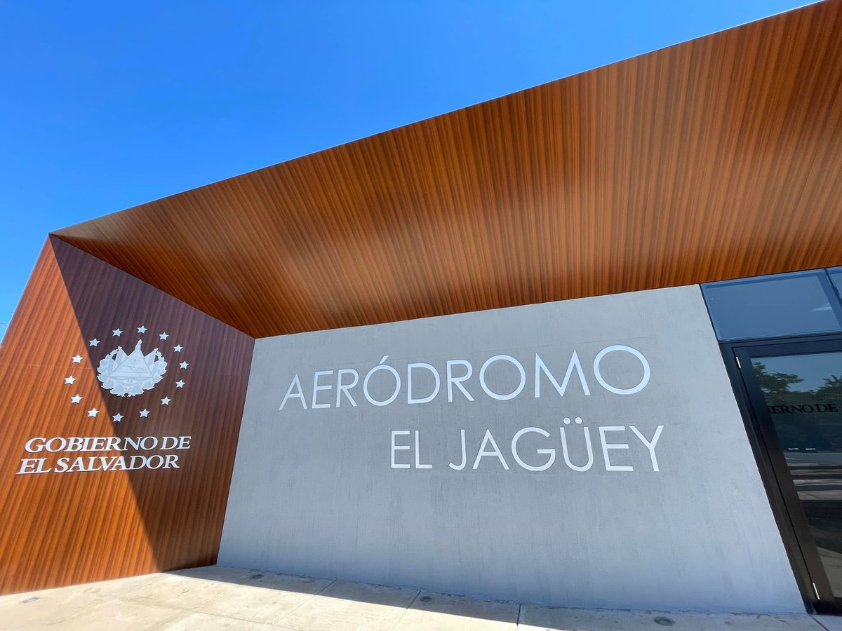 Alexia Rivas🇸🇻 tweet media