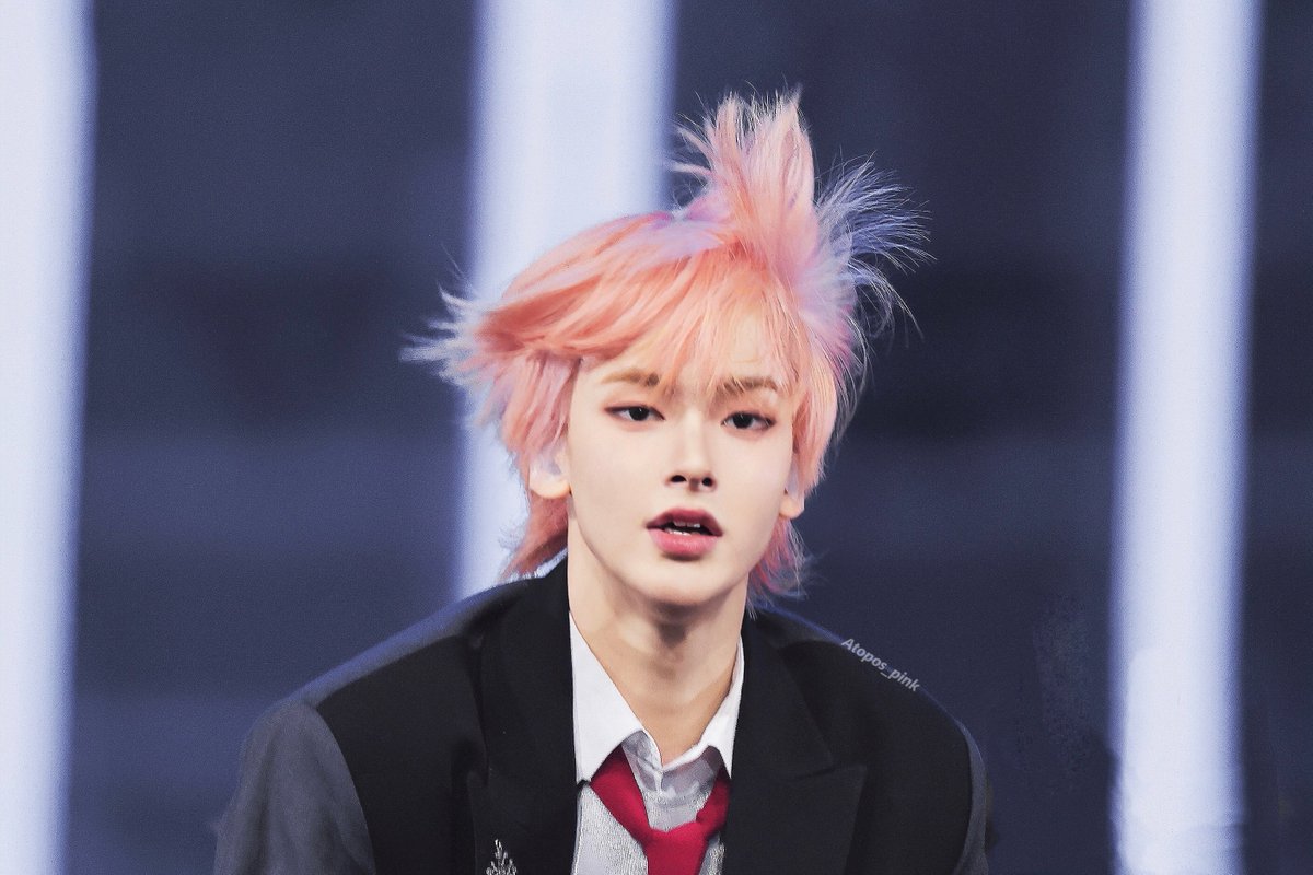 newcookie437827's tweet photo. Name: Oh hyeonjun
Date of Birth: 2006.2.12
Zodiac Sign: Aquarius 
From: Ulsan, South Korea
Height: Over 178 cm
Training Period: 4-5 years.
Skills: Plays the guitar and is often seen carrying it around, potentially a vocal position.
#SMTOWN #SM #SMNBG #SMTR2025 #SMTR25  #HYEONJUN https://t.co/LJma4OpVTu